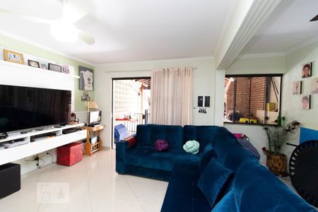 Sala de Estar de casa à venda com 3 quartos, 72m² em Jardim Carlu, São Paulo