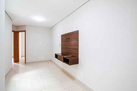 Sala de apartamento à venda com 2 quartos, 45m² em Vila Humaitá, Santo André