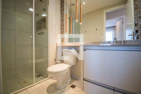 Banheiro de apartamento para alugar com 1 quarto, 49m² em Vila Lídia, Campinas