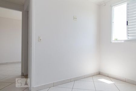 quarto 2 de apartamento para alugar com 2 quartos, 43m² em Campanário, Diadema