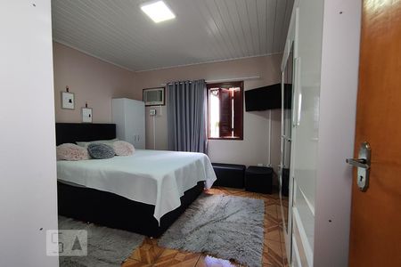 Quarto  2 de casa à venda com 3 quartos, 156m² em Ouro Branco, Novo Hamburgo