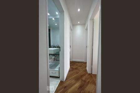 Corredor de apartamento para alugar com 3 quartos, 78m² em Perdizes, São Paulo