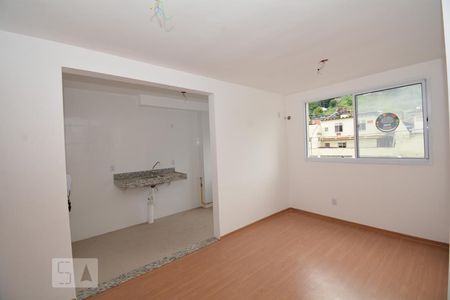 Sala de apartamento à venda com 2 quartos, 44m² em Encantado, Rio de Janeiro