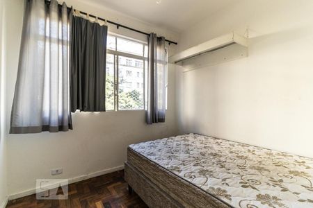 Quarto 1 de apartamento para alugar com 2 quartos, 40m² em Bela Vista, São Paulo