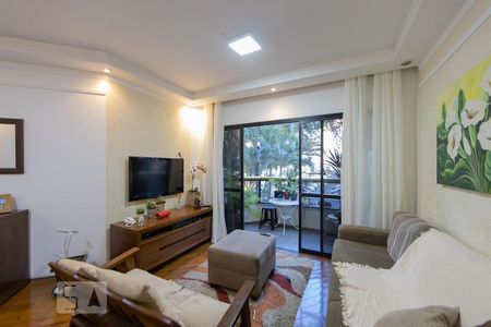 Sala de apartamento à venda com 3 quartos, 95m² em Vila Azevedo, São Paulo