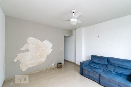 Sala de apartamento à venda com 3 quartos, 79m² em Olaria, Rio de Janeiro