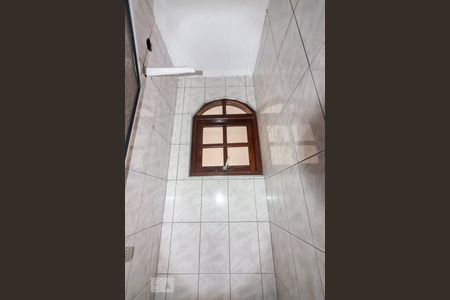 Casa para alugar com 260m², 3 quartos e 2 vagas Casa para alugar com 260m², 3 quartos e 2 vagasBanheiro de Serviço