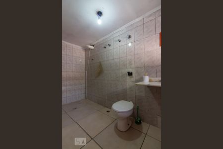 Casa para alugar com 260m², 3 quartos e 2 vagas Casa para alugar com 260m², 3 quartos e 2 vagasBanheiro da Suíte