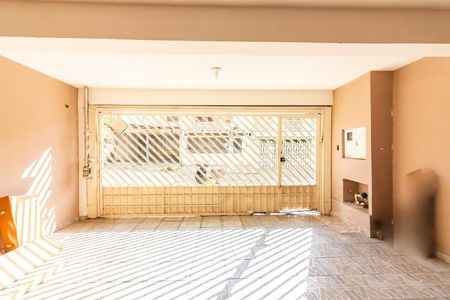 Casa para alugar com 260m², 3 quartos e 2 vagas Casa para alugar com 260m², 3 quartos e 2 vagasGaragem