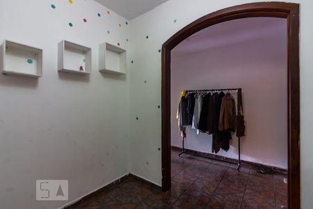 Casa para alugar com 260m², 3 quartos e 2 vagas Casa para alugar com 260m², 3 quartos e 2 vagasQuarto 2