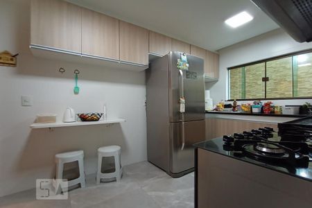 Cozinha - Armários de casa de condomínio à venda com 3 quartos, 240m² em Anil, Rio de Janeiro