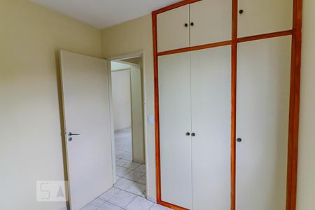 Quarto 2 de apartamento para alugar com 3 quartos, 67m² em Vila Butantã, São Paulo