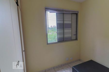 Quarto 2 de apartamento para alugar com 3 quartos, 67m² em Vila Butantã, São Paulo