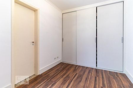 Casa à venda com 220m², 3 quartos e 5 vagas Casa à venda com 220m², 3 quartos e 5 vagasSuíte 2