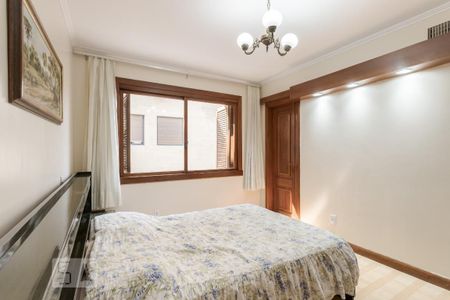 Suíte de apartamento para alugar com 3 quartos, 245m² em Petrópolis, Porto Alegre