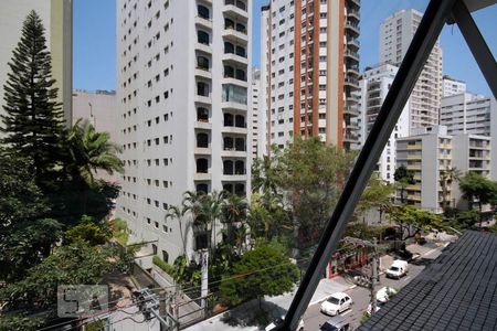 Vista de apartamento para alugar com 2 quartos, 74m² em Santa Cecília, São Paulo