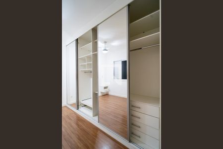 Quarto de apartamento para alugar com 2 quartos, 50m² em Parque Campolim, Sorocaba
