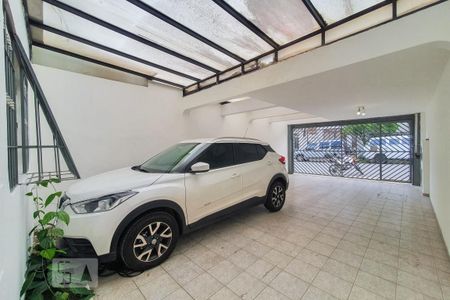 Fachada de casa à venda com 4 quartos, 167m² em Vila Santo Estéfano, São Paulo