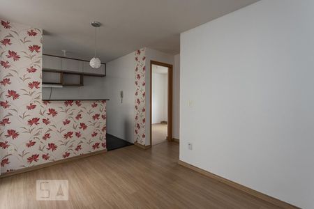 Sala de apartamento para alugar com 2 quartos, 40m² em Santa Cândida, Curitiba
