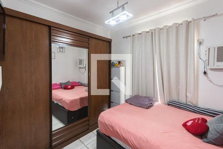 Quarto de apartamento à venda com 1 quarto, 42m² em Benfica, Rio de Janeiro