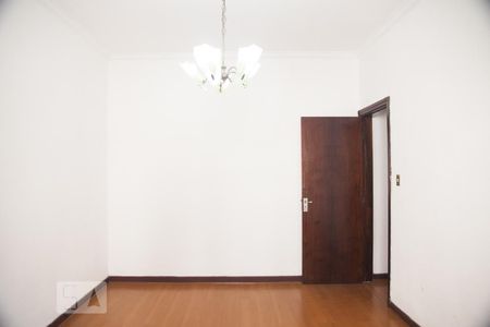 Apartamento à venda com 101m², 2 quartos e sem vagaSala