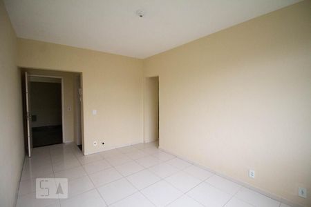 Sala de apartamento para alugar com 2 quartos, 67m² em Rocha, São Gonçalo