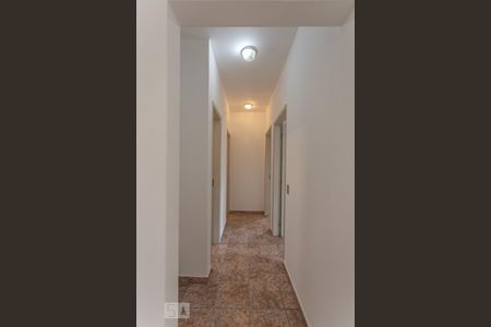 Corredor de apartamento para alugar com 2 quartos, 76m² em Vila Anglo Brasileira, São Paulo