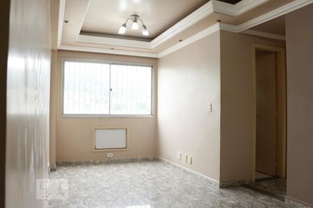 Apartamento à venda com 70m², 2 quartos e sem vagaSala