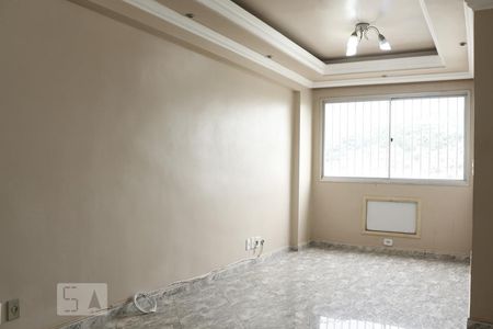 Apartamento à venda com 70m², 2 quartos e sem vagaSala