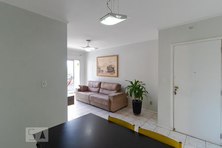 Salas de apartamento para alugar com 3 quartos, 90m² em Vila Industrial, Campinas