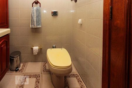 Banheiro de casa à venda com 3 quartos, 304m² em Vila Zelina, São Paulo
