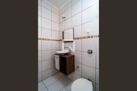 Banheiro da Suíte de casa para alugar com 2 quartos, 120m² em Wanel Ville, Sorocaba