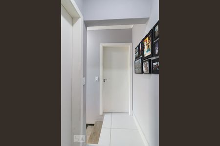 Corredor de casa para alugar com 2 quartos, 150m² em Centro, Guarulhos