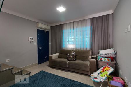 Sala de casa para alugar com 2 quartos, 150m² em Centro, Guarulhos