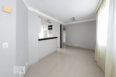 Sala de apartamento para alugar com 3 quartos, 85m² em Novo Eldorado, Contagem