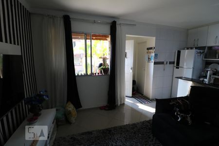 Sala de apartamento para alugar com 2 quartos, 65m² em Jardim Guairaca, São Paulo