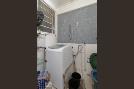 Apartamento à venda com 93m², 4 quartos e sem vaga Apartamento à venda com 93m², 4 quartos e sem vagaBanheiro