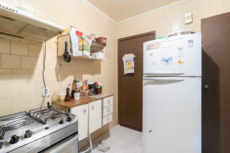 Apartamento à venda com 93m², 4 quartos e sem vaga Apartamento à venda com 93m², 4 quartos e sem vagaCozinha e Área de Serviço