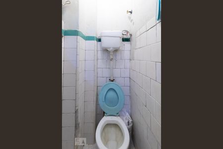 Apartamento à venda com 93m², 4 quartos e sem vaga Apartamento à venda com 93m², 4 quartos e sem vagaLavabo