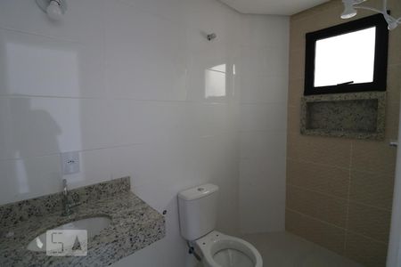 Banheiro de apartamento para alugar com 1 quarto, 25m² em Vila Bela, São Paulo