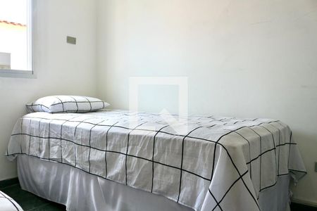 Quarto 1 de casa de condomínio para alugar com 2 quartos, 58m² em Jardim Las Palmas, Guarujá