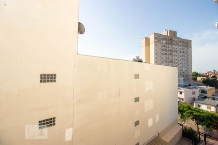 Vista da Quarto de apartamento à venda com 2 quartos, 66m² em Passo da Areia, Porto Alegre