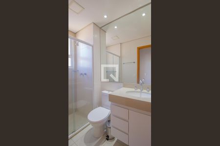 Banheiro da Suíte 1 de apartamento para alugar com 2 quartos, 82m² em Jardim Trevo, Jundiaí