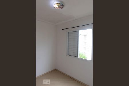 Quarto 1 de apartamento para alugar com 2 quartos, 47m² em Jardim Ísis, Cotia