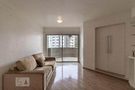 Sala de apartamento à venda com 3 quartos, 117m² em Moema, São Paulo