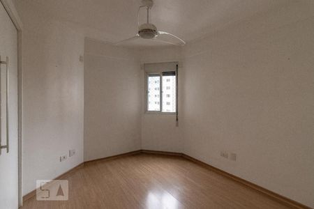 Sala 2/Quarto de apartamento à venda com 3 quartos, 117m² em Moema, São Paulo