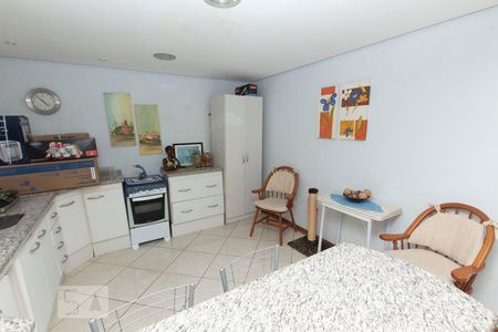 Cozinha 1 de casa à venda com 4 quartos, 300m² em Niterói, Canoas