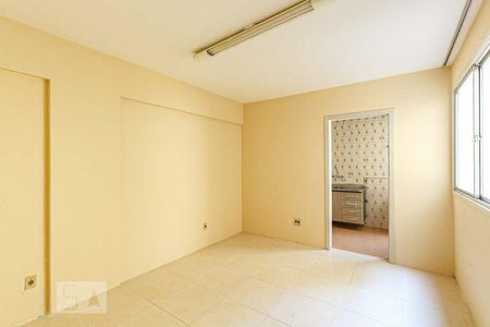 Sala de apartamento para alugar com 1 quarto, 45m² em Farroupilha, Porto Alegre