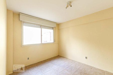 Quarto de apartamento para alugar com 1 quarto, 45m² em Farroupilha, Porto Alegre