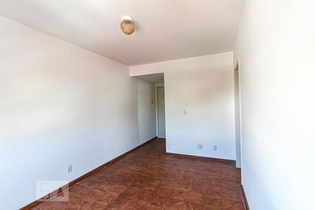 Sala de apartamento para alugar com 1 quarto, 44m² em Partenon, Porto Alegre